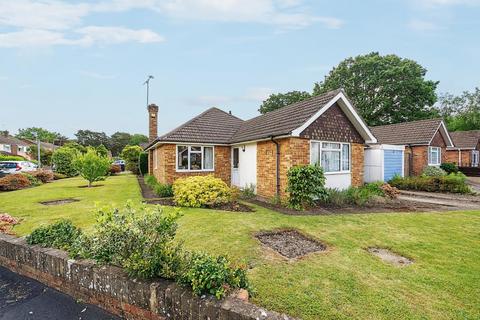 65 Heath Drive, Brookwood, Woking, GU24 0HQ