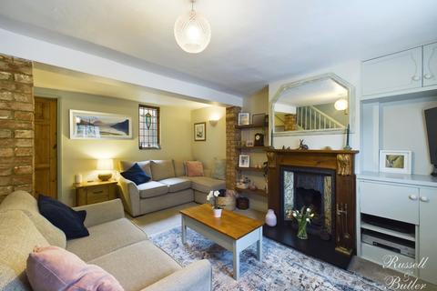 3 Bath Lane, Buckingham, MK18 1DX