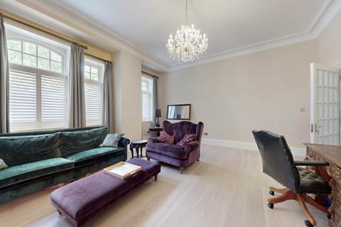 3 bedroom apartment for sale, North Gate, Prince Albert Road, London, NW8