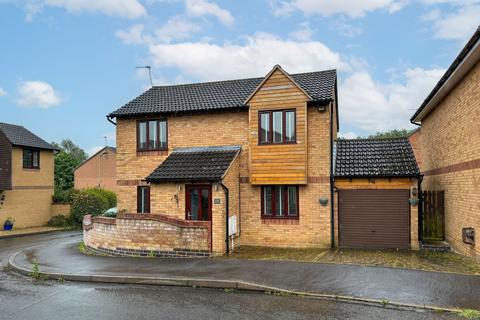 3 bedroom detached house to rent, The Meer, Fleckney, LE8