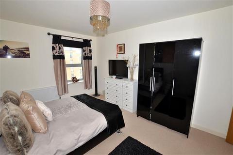 1 bedroom apartment for sale, Gatekeepers House, Queen Mary Avenue, South Woodford, E18