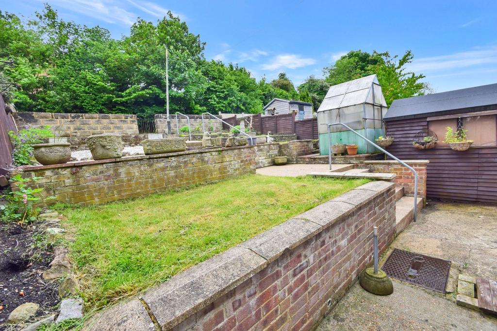 Hurstwood, Chatham, ME5 3 bed semidetached house for sale £300,000
