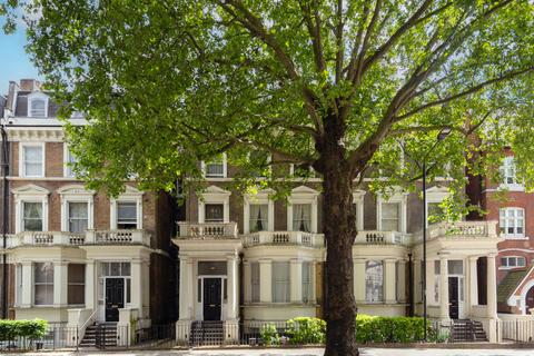 1 bedroom apartment to rent, Holland Park Avenue, London, W11