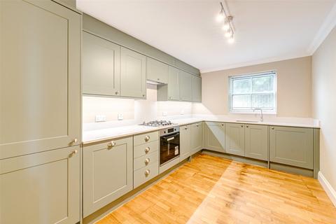 2 bedroom flat for sale, Gratwicke Road, Worthing, West Sussex, BN11