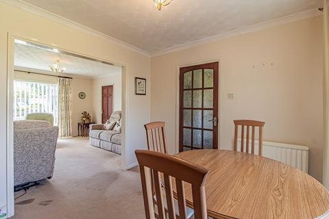 9 Brookside, Tonteg, Pontypridd, CF38 1PB