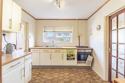 9 Brookside, Tonteg, Pontypridd, CF38 1PB