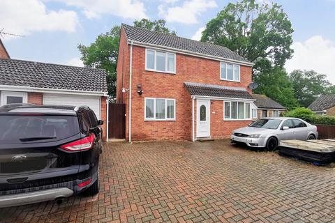 18 Herolf Way, Harleston, IP20 9QA