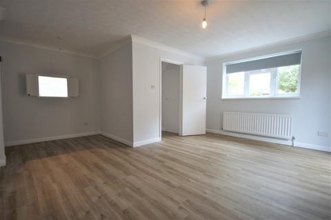 3 bedroom end of terrace house to rent, Copperfield Way, Pinner HA5