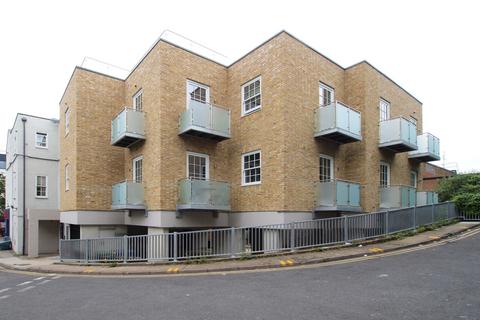 1 bedroom apartment for sale, Crown House, 3 Crummock Chase, Surbiton, Surrey, KT6
