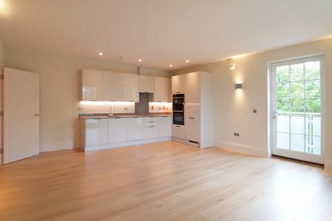1 bedroom apartment for sale, Crown House, 3 Crummock Chase, Surbiton, Surrey, KT6