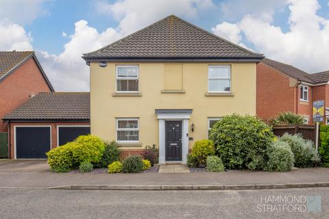 3 bedroom detached house for sale, Bryony Way, Attleborough