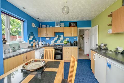 9 Harrow Close, Hockley, SS5 4HQ