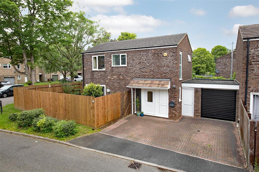 Minden Close, Corby NN18 3 bed detached house for sale £240,000