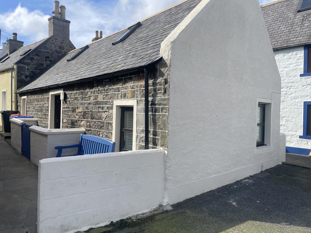 Low Shore, Whitehills, Banff AB45 1 bed detached house £108,000