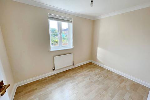 2 bedroom apartment to rent, Redcliffe Street, Swindon SN2