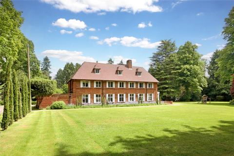 6 bedroom detached house for sale, Nightingales Lane, Chalfont St. Giles, Buckinghamshire, HP8
