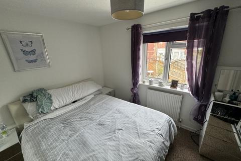 2 bedroom terraced house to rent, Louville Close, Paignton TQ4