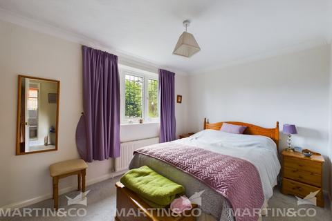 15 Manor Garth, Norton, Doncaster, DN6 9TB