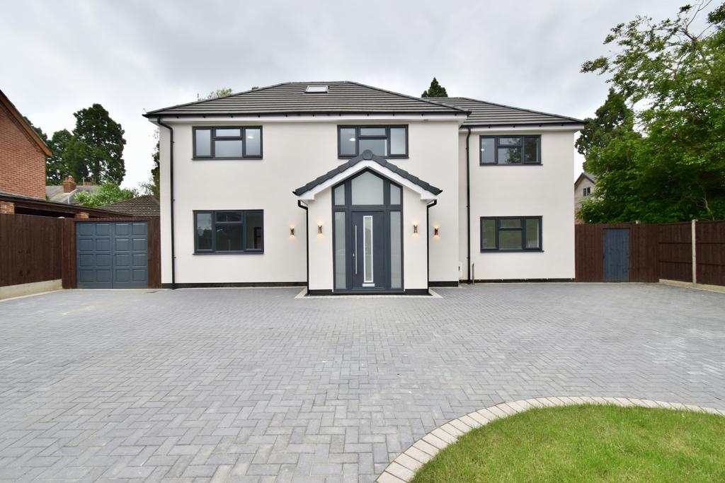 Tennis Court Drive, Humberstone, Leicester, Leice