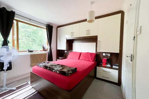 3 bedroom end of terrace house for sale, Cloud Wood Close, Derby DE23