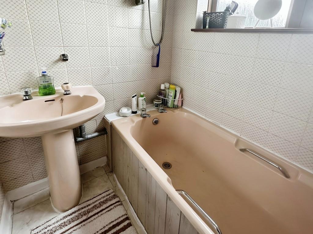 Bcf1ac4e-Bathroom 20 Littleover