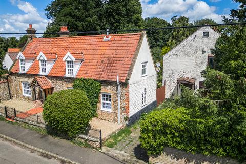 7 bedroom detached house for sale, Northwold