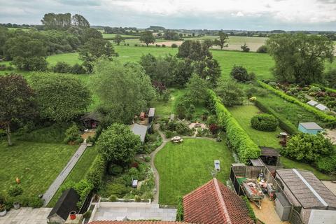 4 bedroom detached house for sale, Beautiful Detached House in East Rudham