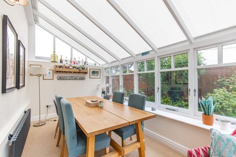 3 bedroom end of terrace house for sale, Weybourne