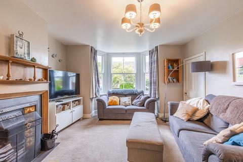 3 bedroom end of terrace house for sale, Weybourne