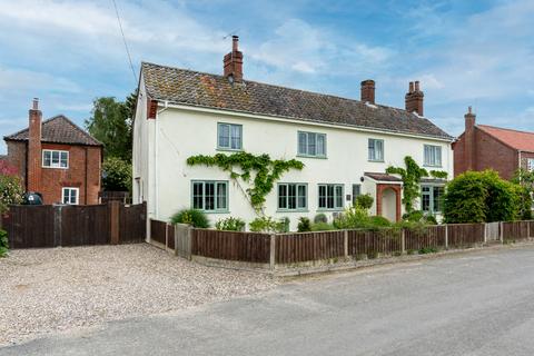 6 bedroom detached house for sale, A Substantial Period Home in Hindolveston