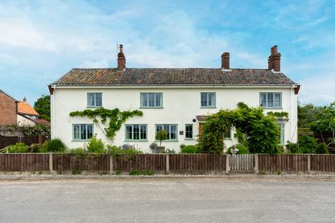 6 bedroom detached house for sale, A Substantial Period Home in Hindolveston