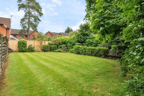 Flat 5, 41 Bath Road, Reading, RG1 6HL