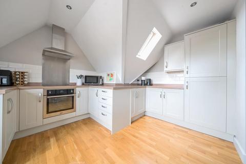 Flat 5, 41 Bath Road, Reading, RG1 6HL