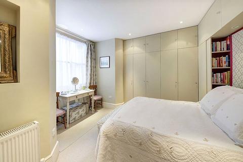 2 bedroom flat for sale, Beaufort Gardens, Knightsbridge,, London, SW3