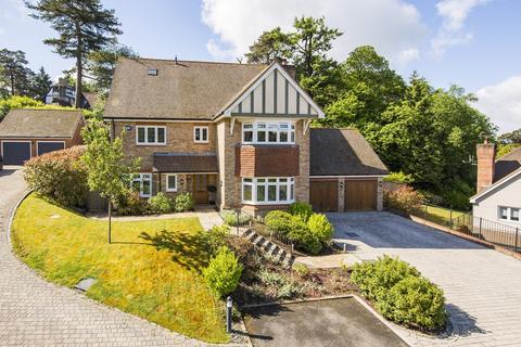 5 bedroom detached house for sale, Gorsedene Close, Crowborough