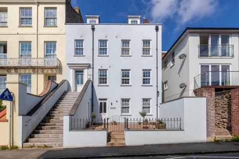2 bedroom apartment for sale, Vauvert, St Peter Port, Guernsey