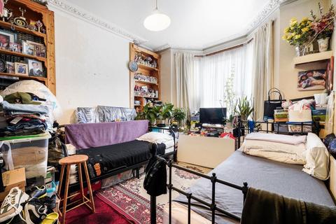 1 bedroom apartment for sale, Bravington Road, London