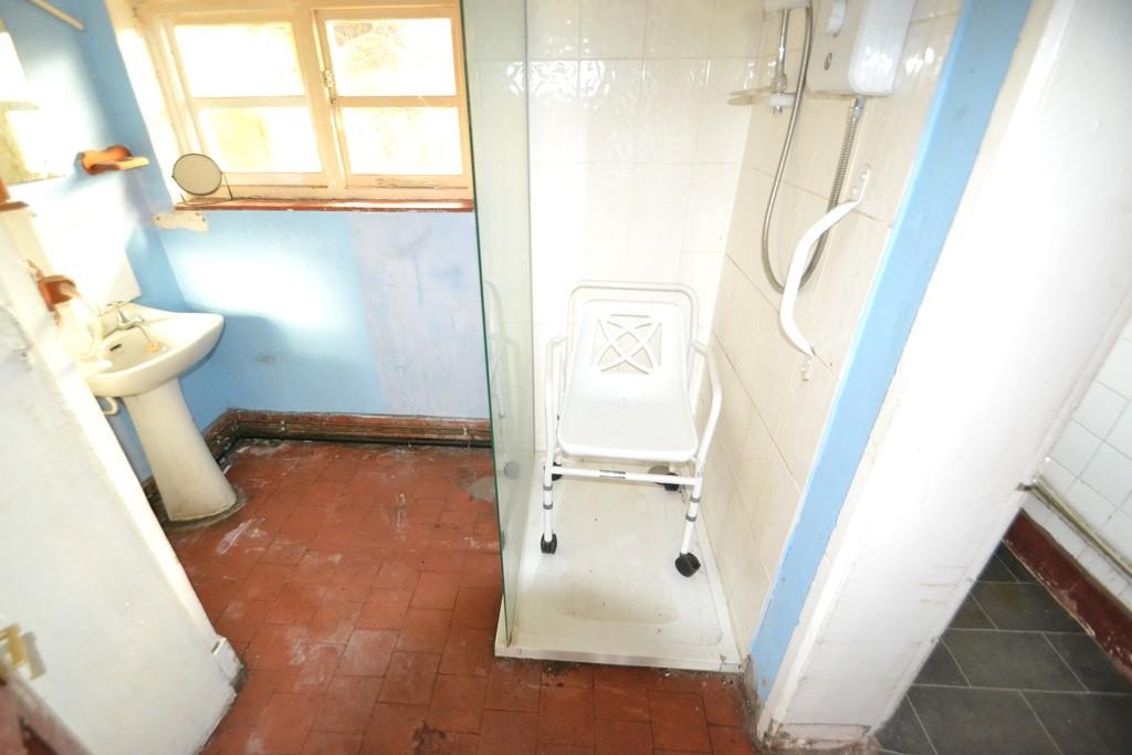 Ground Floor Shower Room
