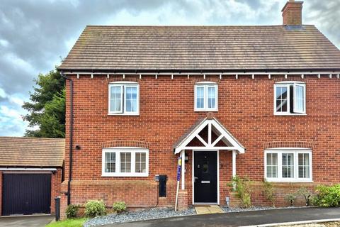 4 bedroom detached house for sale, Lynchet Road, Malpas