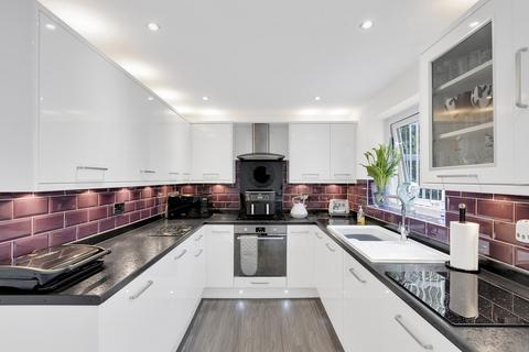 2 Foxendale Close, Northwich, CW8 4GZ