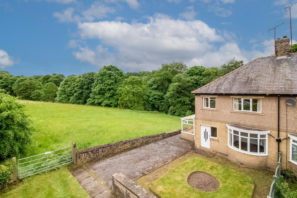 Sheffield Road, New Mill, Holmfirth 3 bed semidetached house for sale