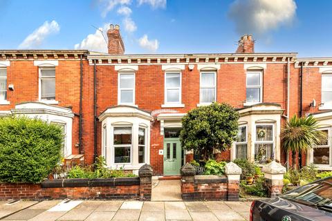 3 bedroom terraced house for sale, Cartington Terrace, Heaton, Newcastle Upon Tyne, Tyne & Wear