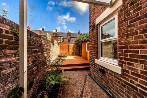 3 bedroom terraced house for sale, Cartington Terrace, Heaton, Newcastle Upon Tyne, Tyne & Wear