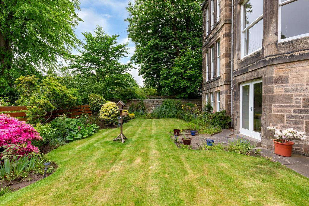 Abbotsford Crescent, Edinburgh... 2 bed apartment for sale £625,000