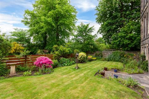 8a Abbotsford Crescent, Edinburgh, EH10 5DY