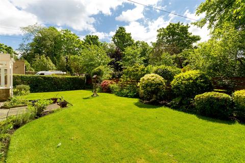 8a Abbotsford Crescent, Edinburgh, EH10 5DY