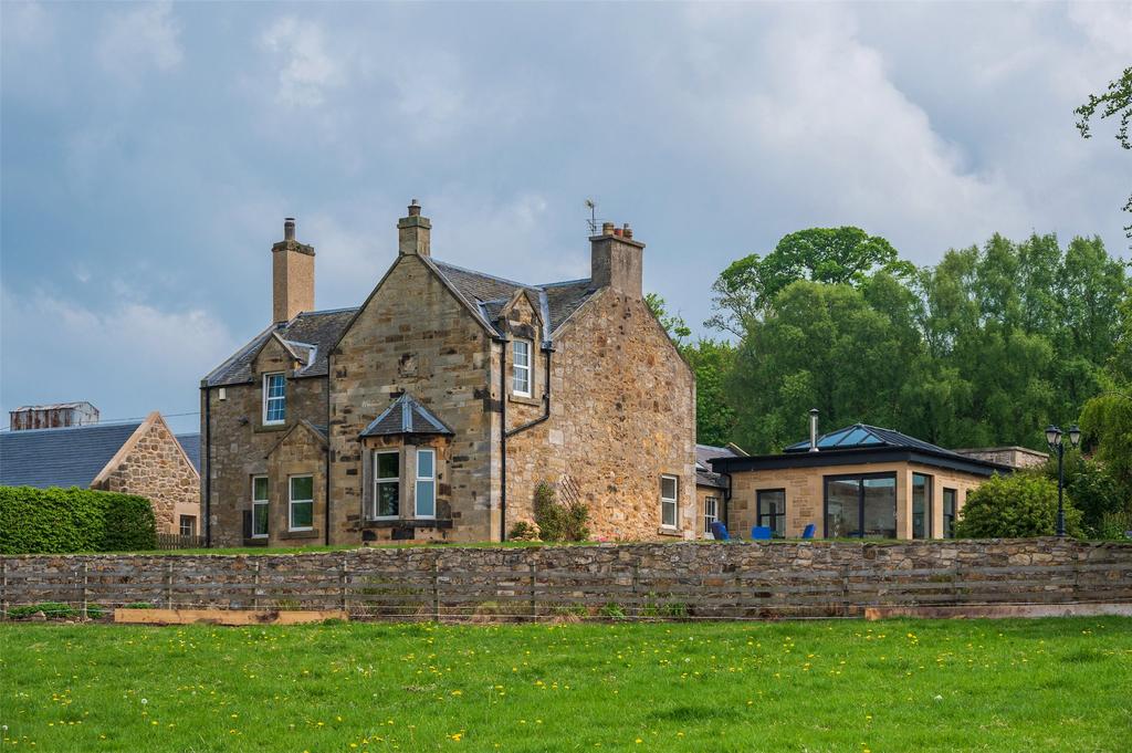 D'Arcy House