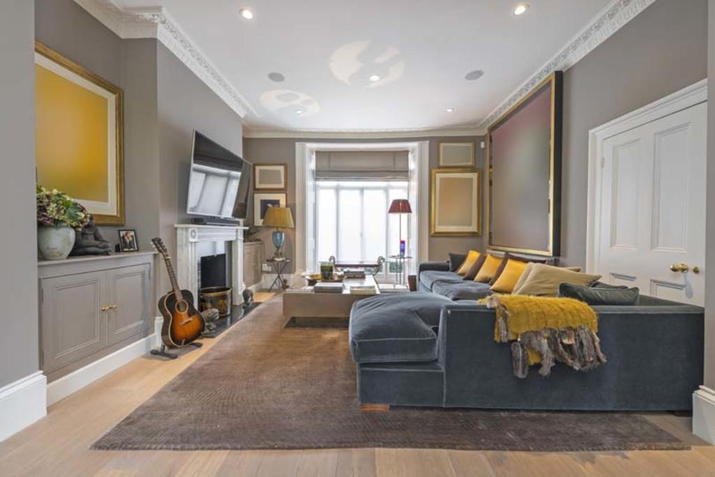 8 Launceston Pl Rec 1