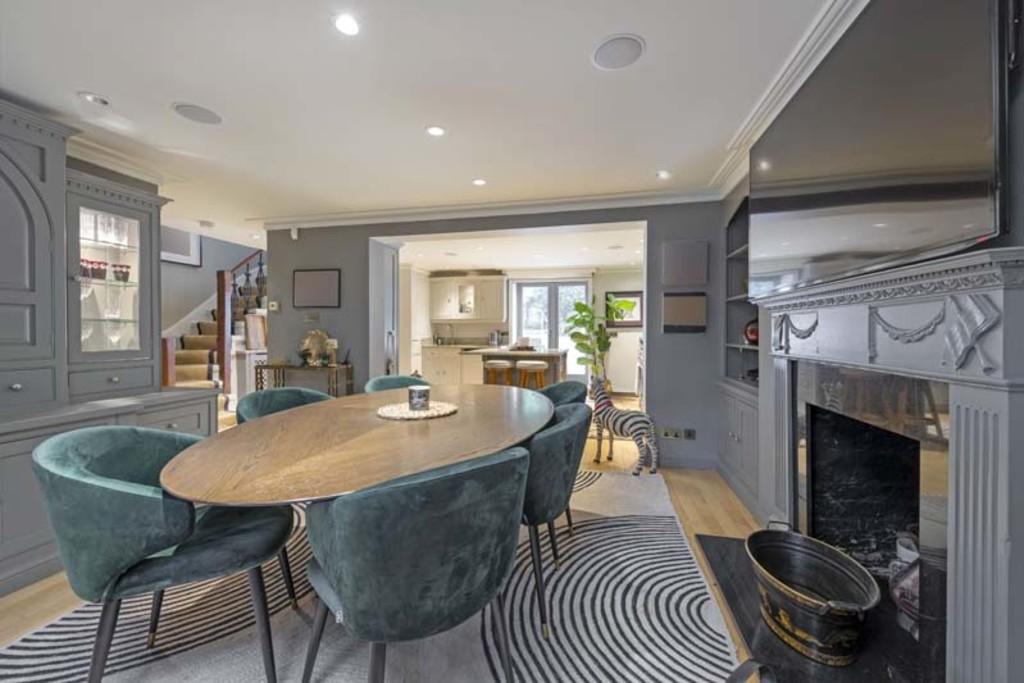 8 Launceston Pl Din 2