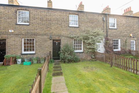 2 bedroom terraced house for sale, Castelnau Row